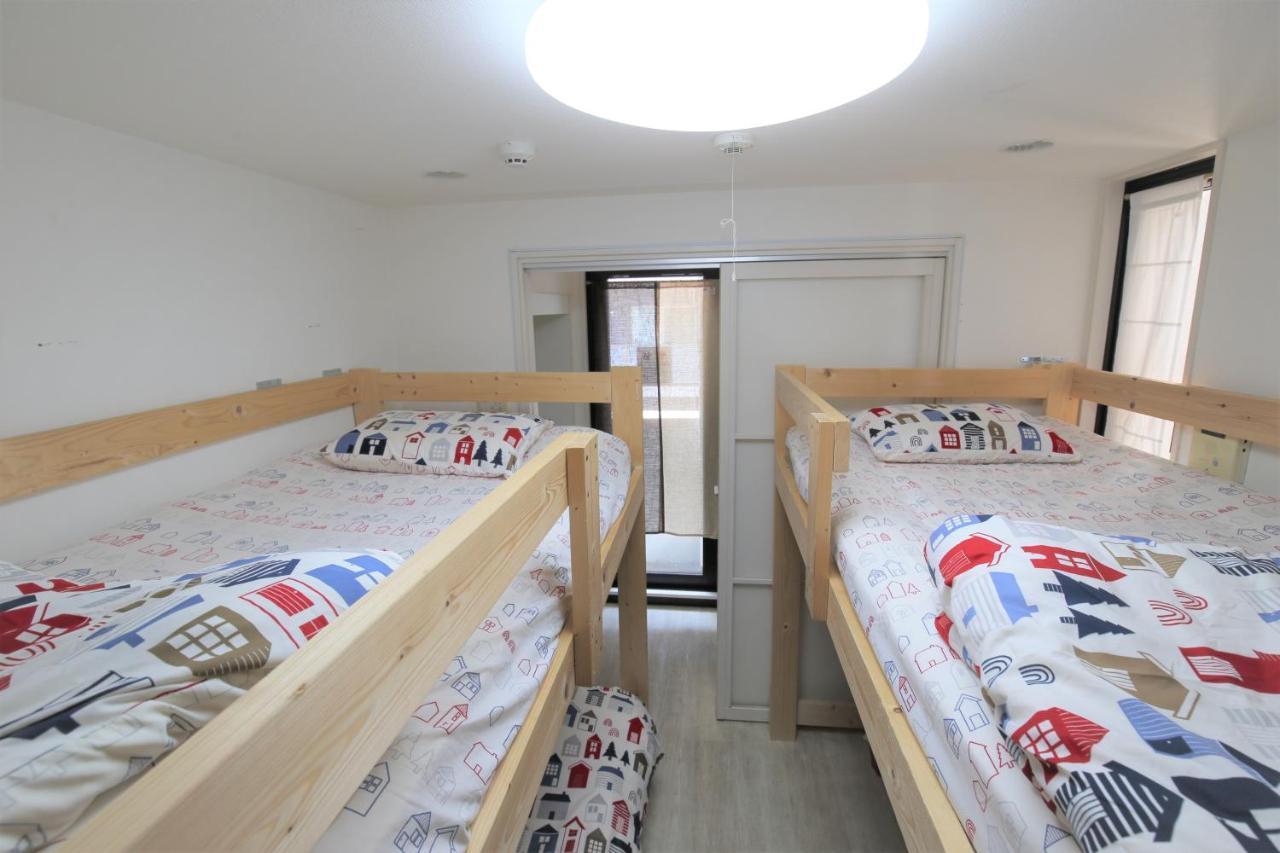 A Compact Room Hakata Fukuoka  Exterior photo